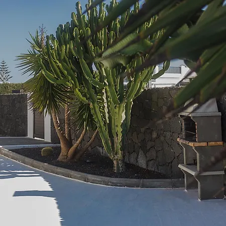Villa Maria En Playa Blanca Exterior photo
